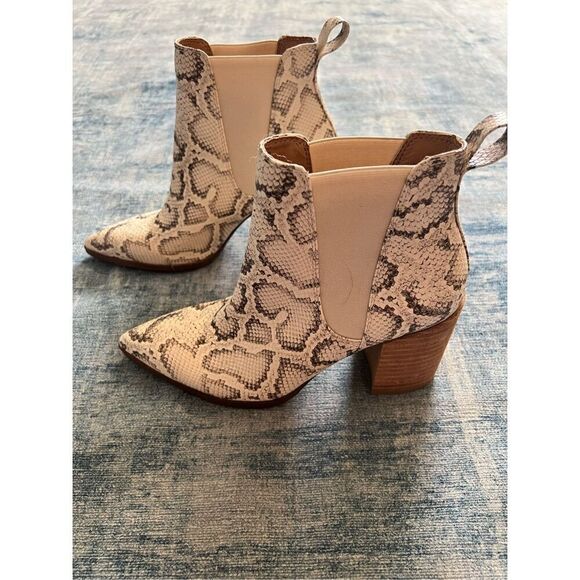 Steve Madden Cream Brown Snake Print Knoxi Pointed Toe Booties Size 8.5 - Picture 3 of 8